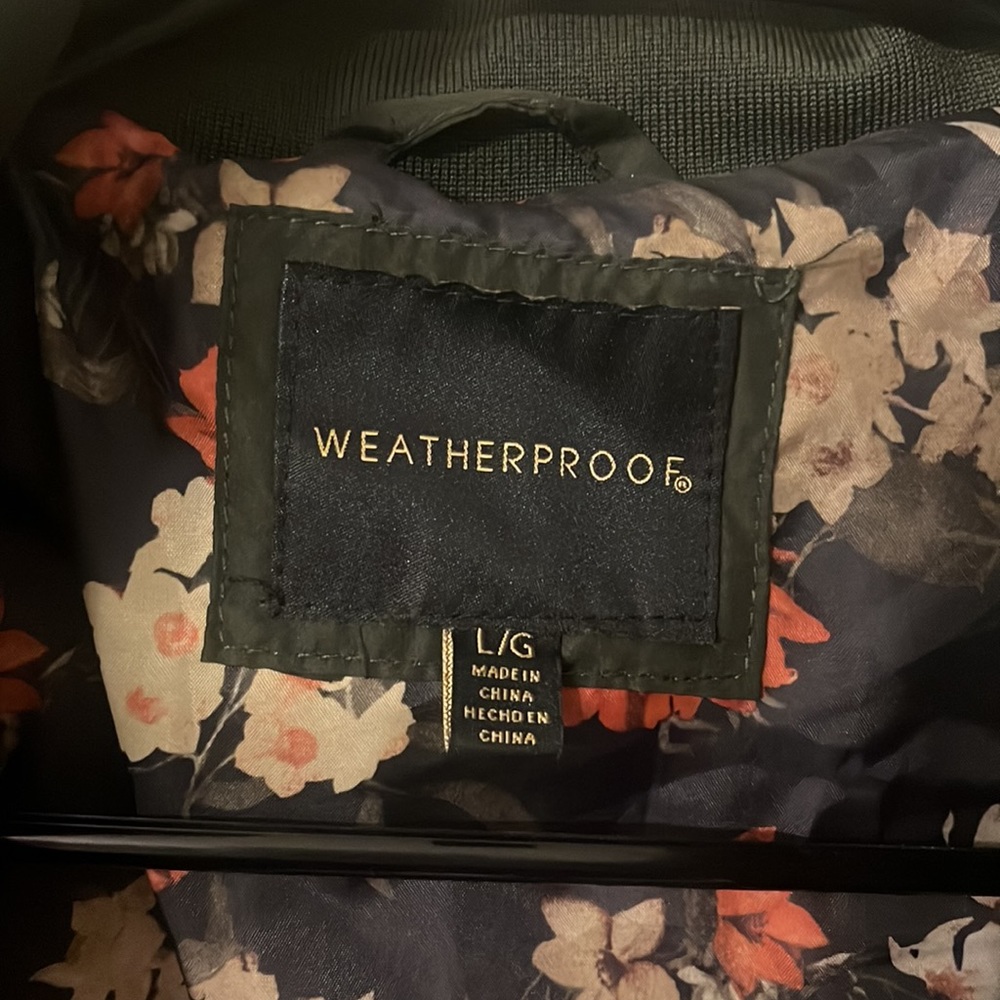 Weatherproof coat - Picture 5 of 6